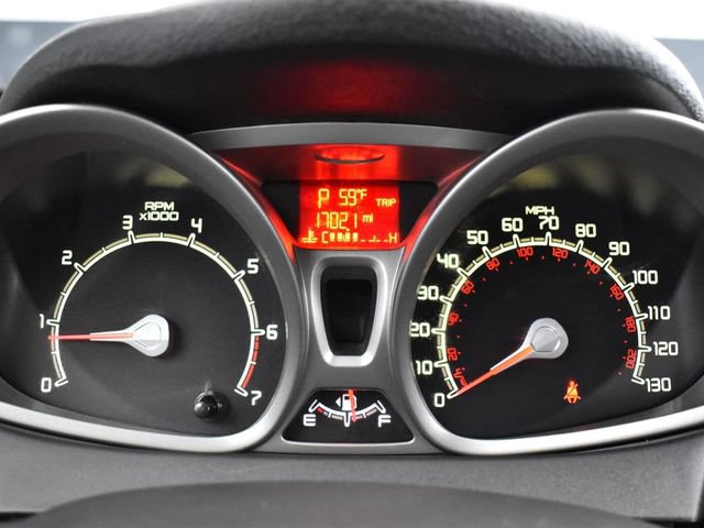 Used 2013 Ford Fiesta SE FWD image 11