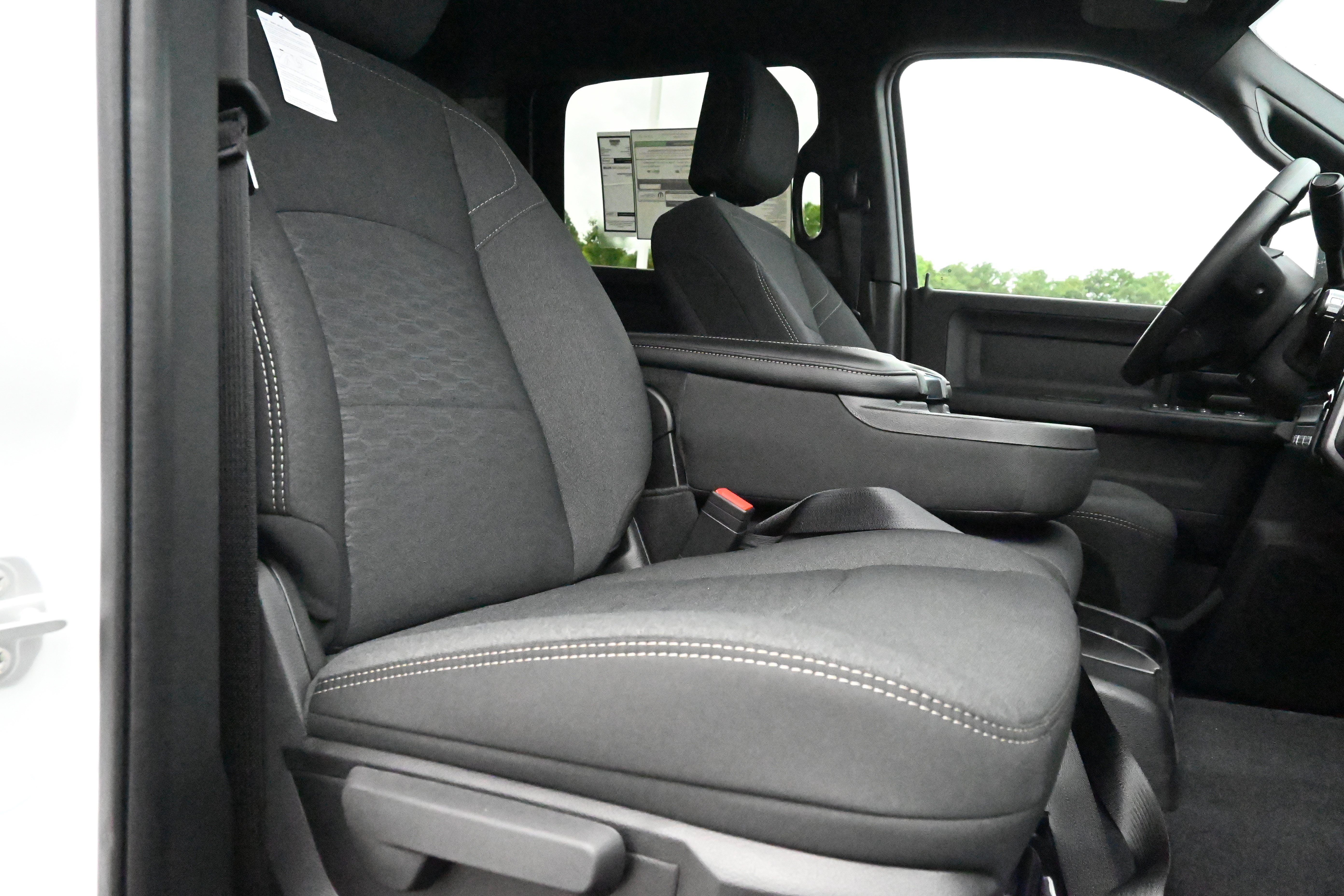 New 2026 RAM 3500 Tradesman AWD/4WD image 33