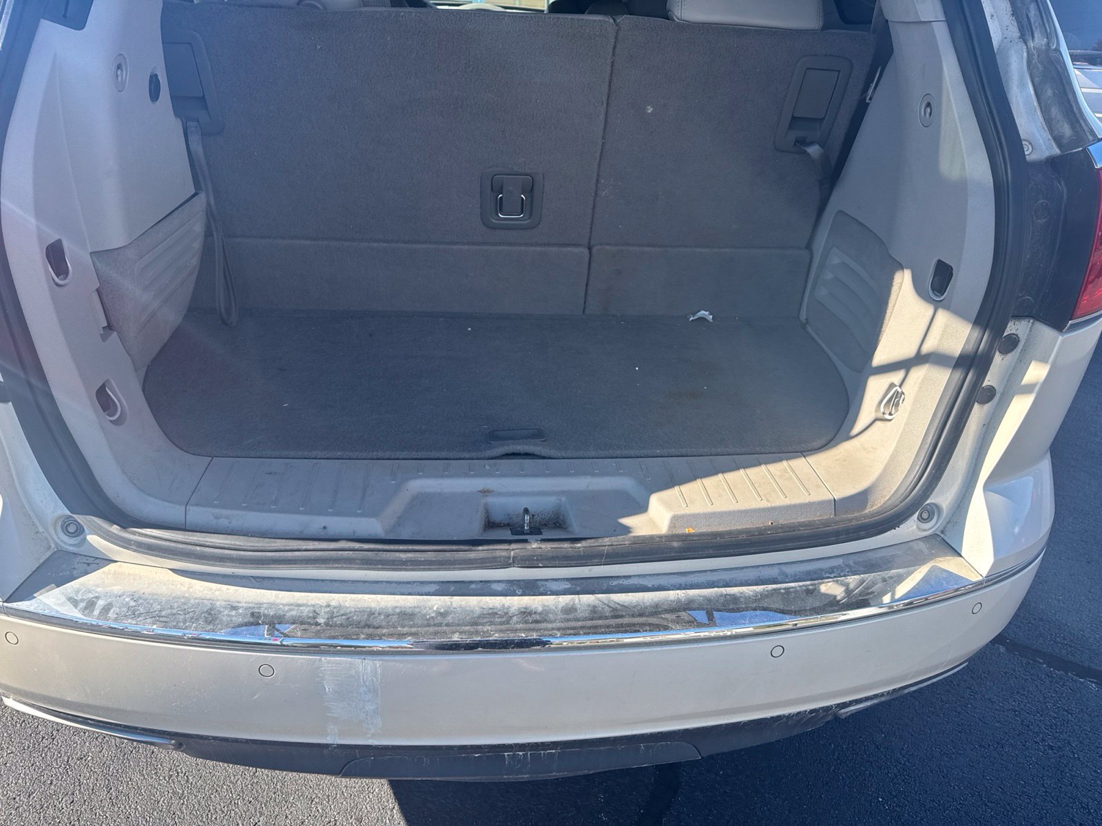 Used 2014 Buick Enclave Leather FWD image 3