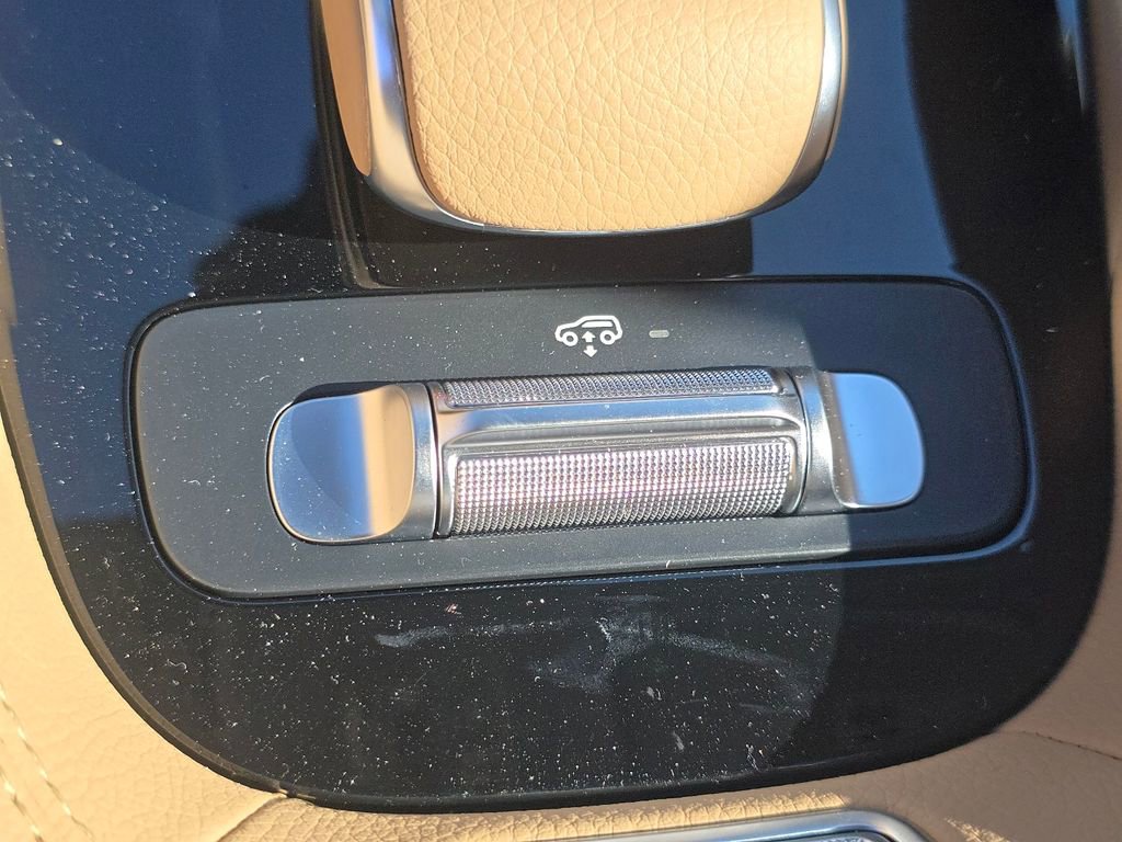 New 2026 Mercedes-Benz GLS 450 4MATIC image 35