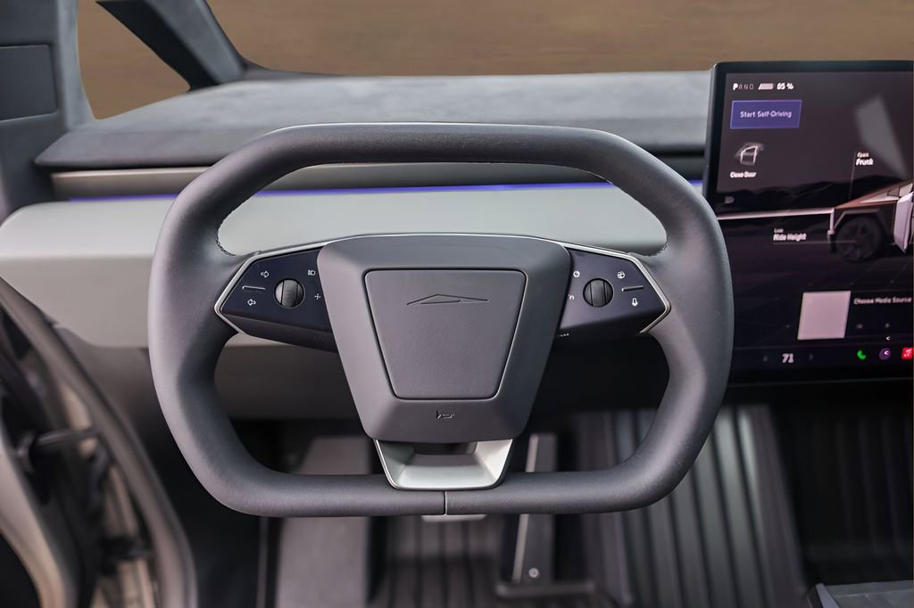 Used 2024 Tesla Cybertruck Cyberbeast image 11