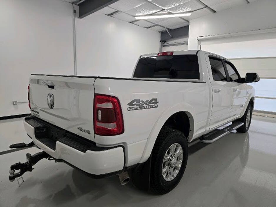 Used 2022 RAM 2500 Laramie AWD/4WD image 9