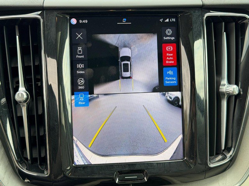 Certified 2024 Volvo XC60 B5 Plus w/ Protection Package Premier AWD/4WD image 22