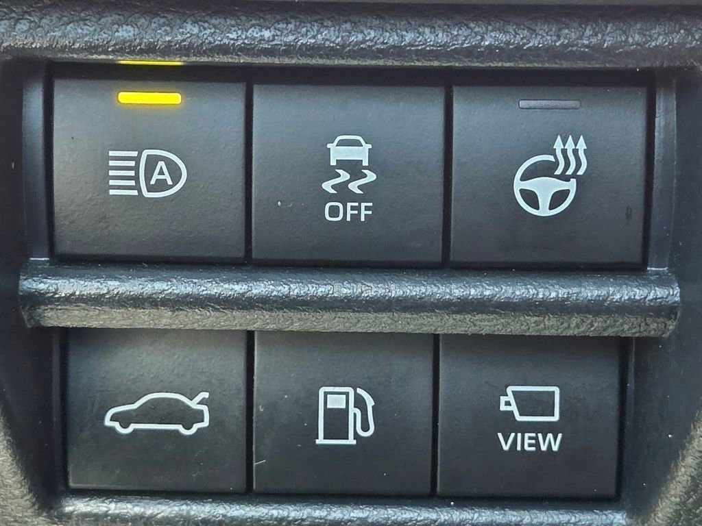 Used 2021 Toyota Avalon Limited w/ Advanced Safety Package FWD image 17