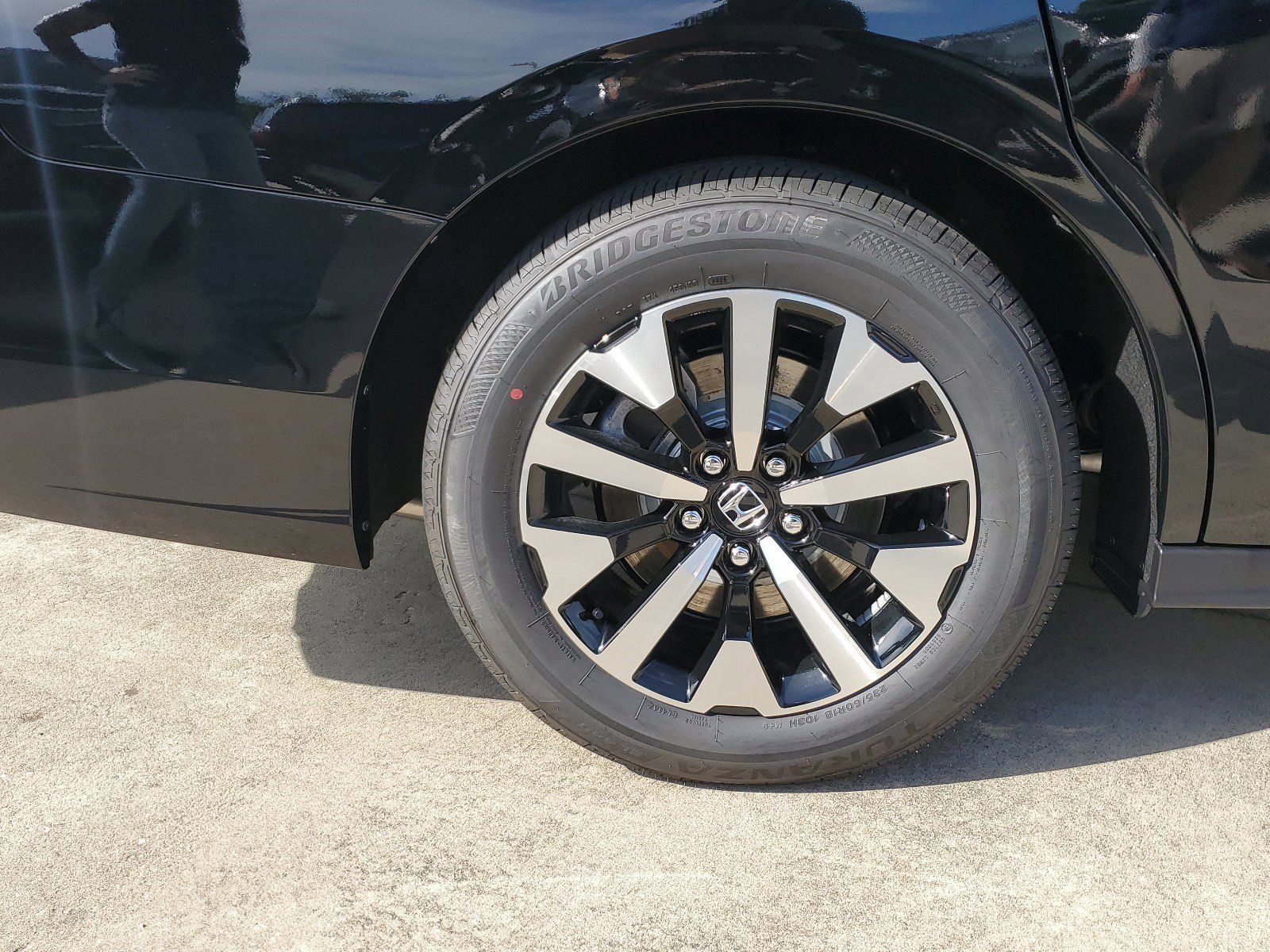 New 2026 Honda Odyssey EX-L image 7