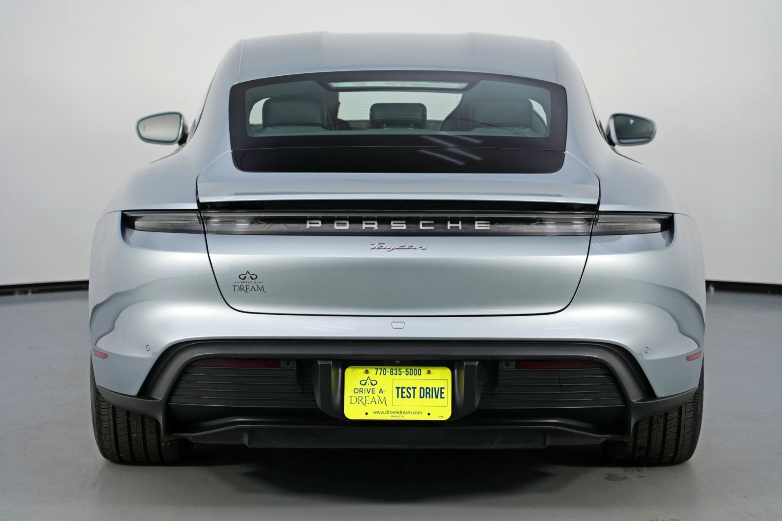 Used 2021 Porsche Taycan image 50