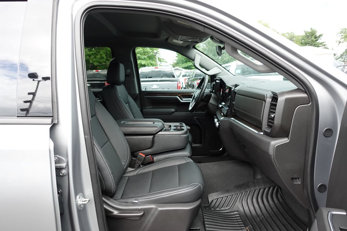 Used 2025 GMC Sierra 1500 Elevation AWD/4WD image 37