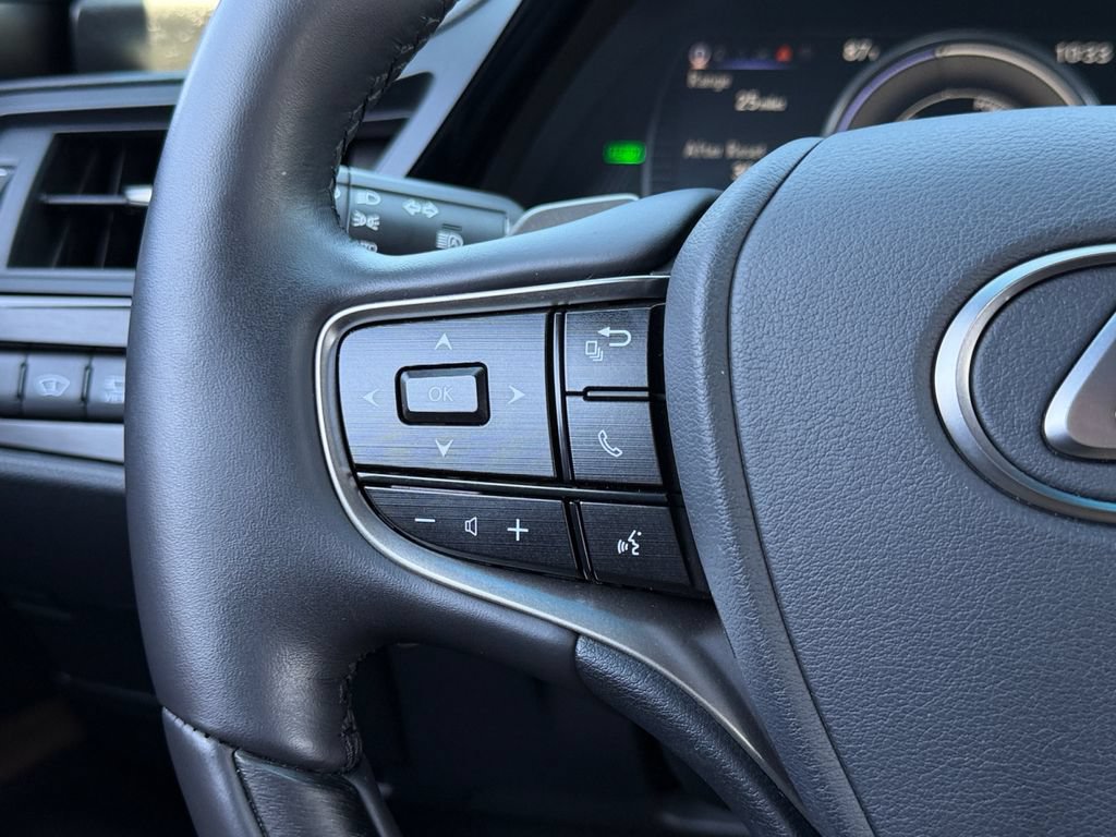 Certified 2025 Lexus ES 300h Ultra Luxury w/ Accessory Package (Z1) FWD image 18