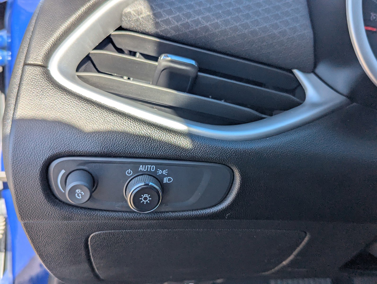 Certified 2023 Chevrolet Malibu LT image 30