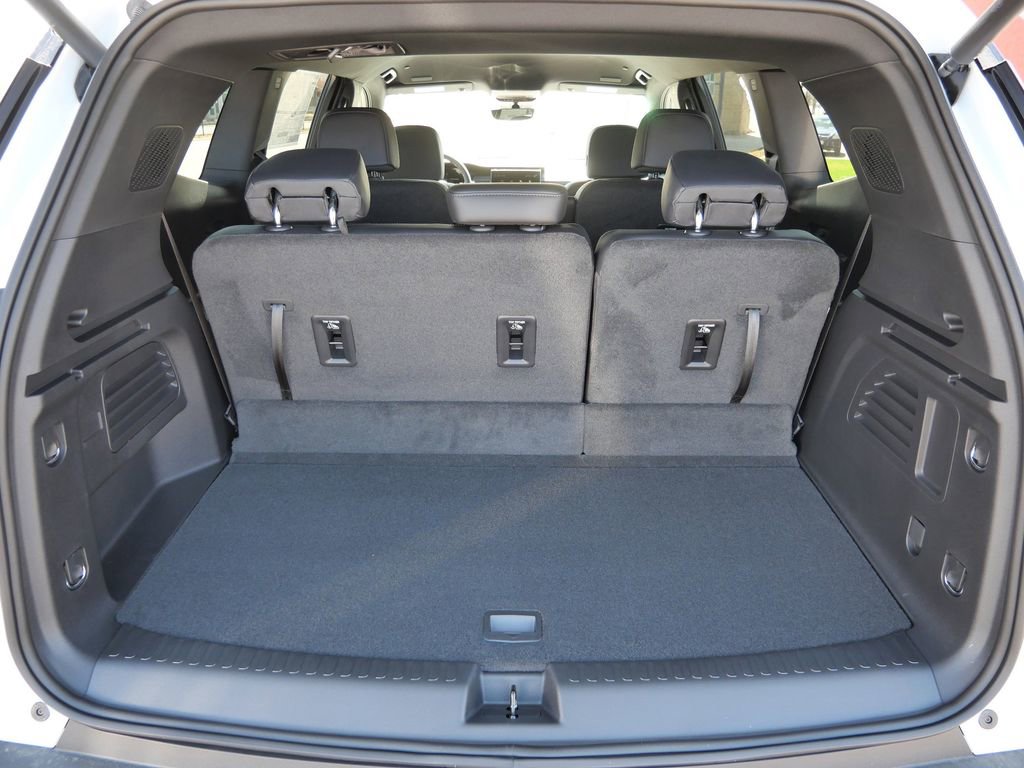 New 2026 GMC Acadia Elevation w/ Black Edition AWD/4WD image 29
