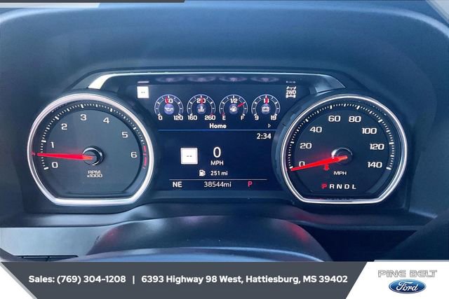 Used 2022 Chevrolet Silverado 1500 High Country w/ Technology Package image 15