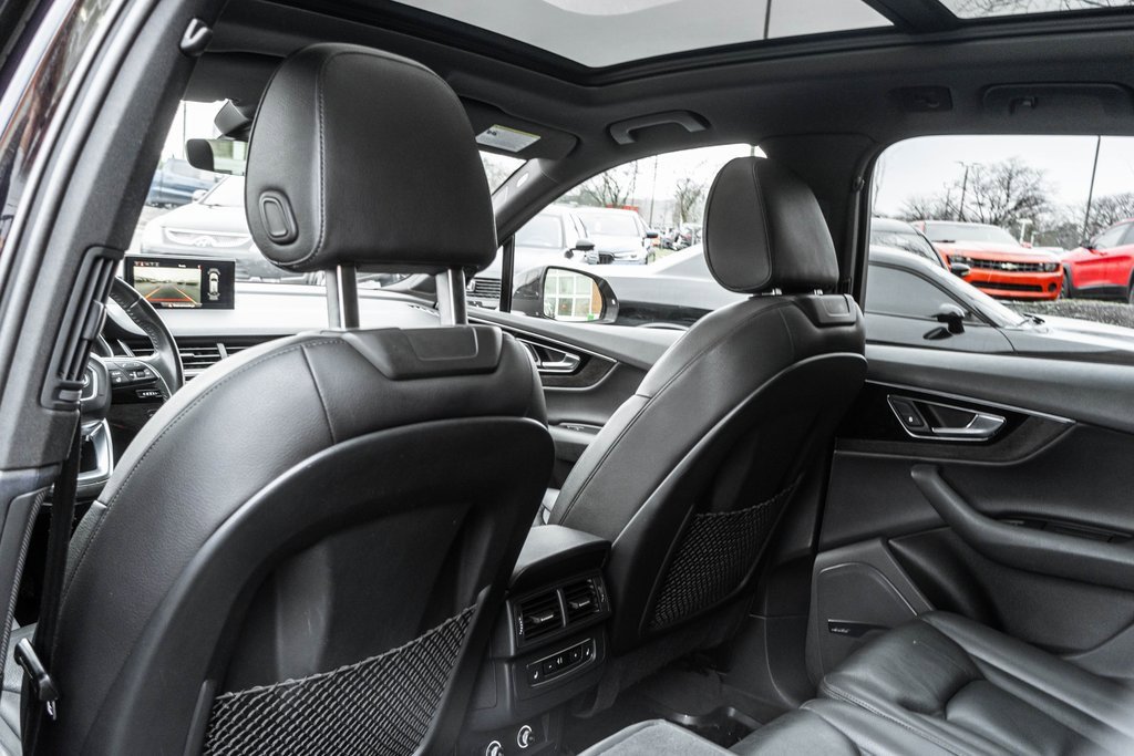 Used 2018 Audi Q7 3.0T Premium Plus w/ Premium Plus Package image 29
