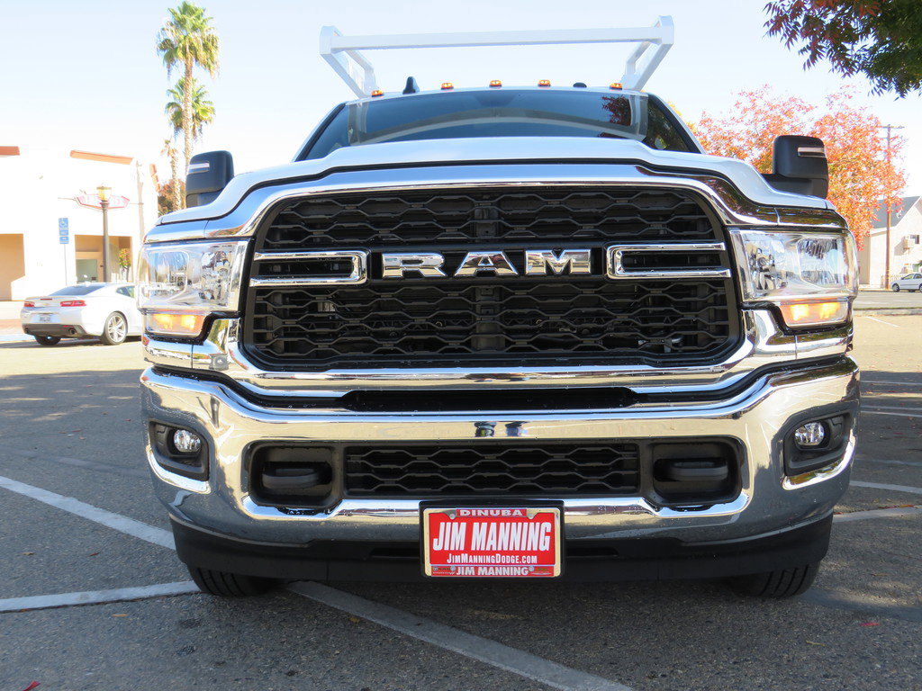 New 2024 RAM 3500 Tradesman image 5