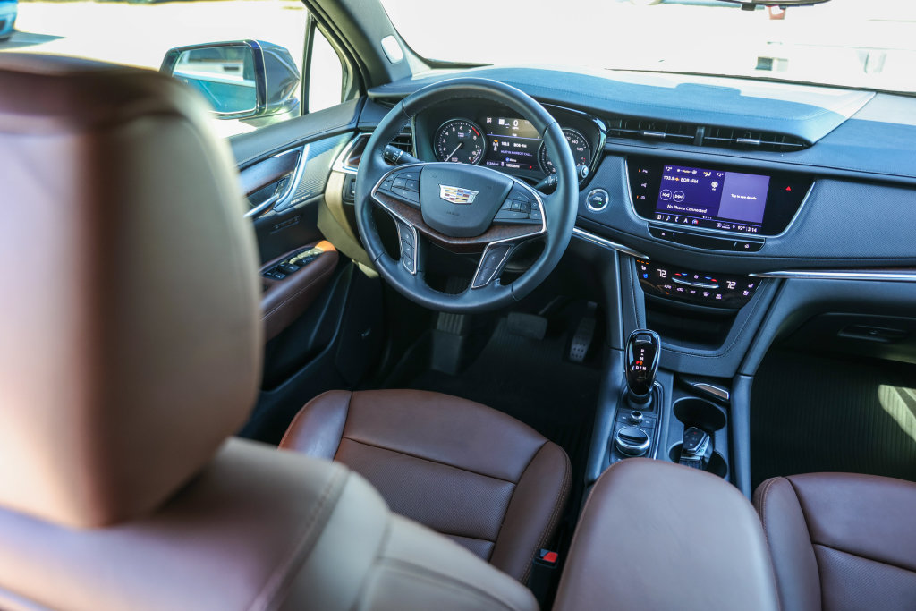 Used 2022 Cadillac XT5 Premium Luxury w/ Technology Package AWD/4WD image 27