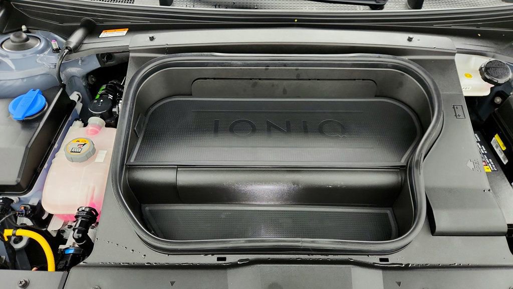 Used 2023 Hyundai Ioniq 6 SEL w/ Cargo Package image 27