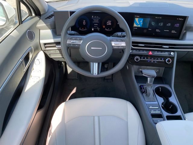 New 2025 Hyundai Sonata SE image 26