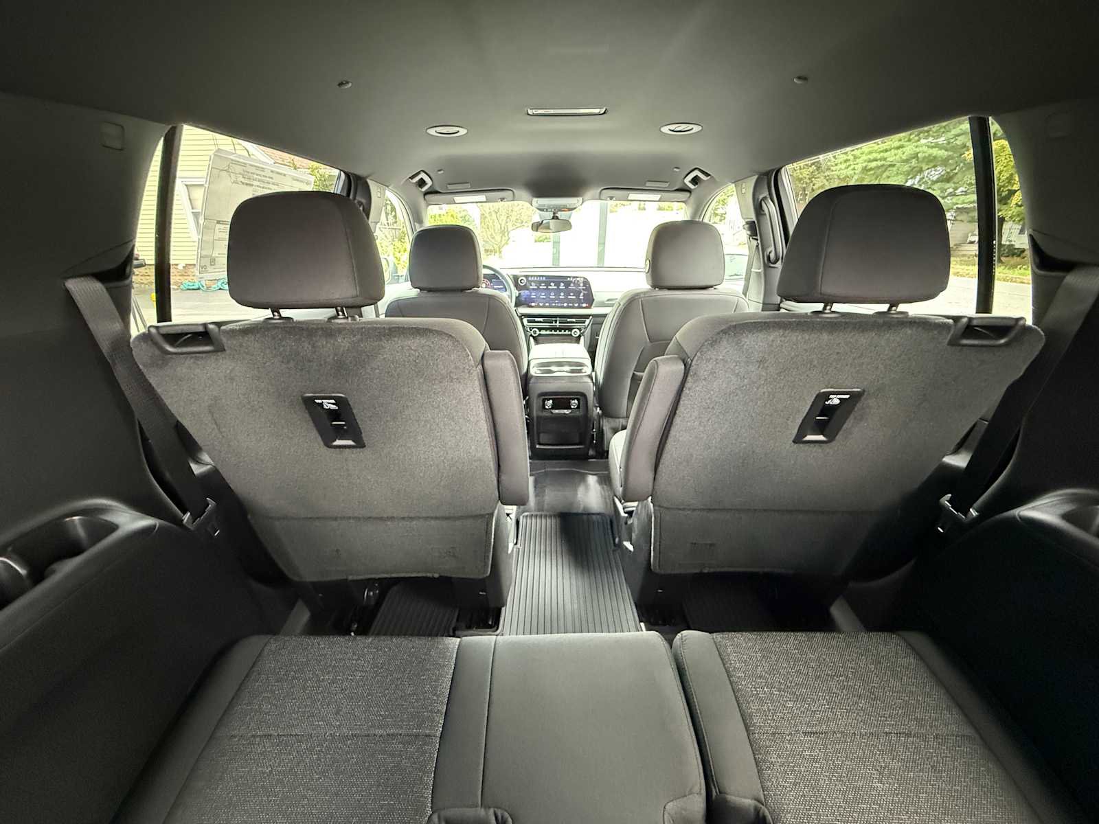 New 2026 Chevrolet Traverse LT w/ LPO, Floor Liner Package image 29