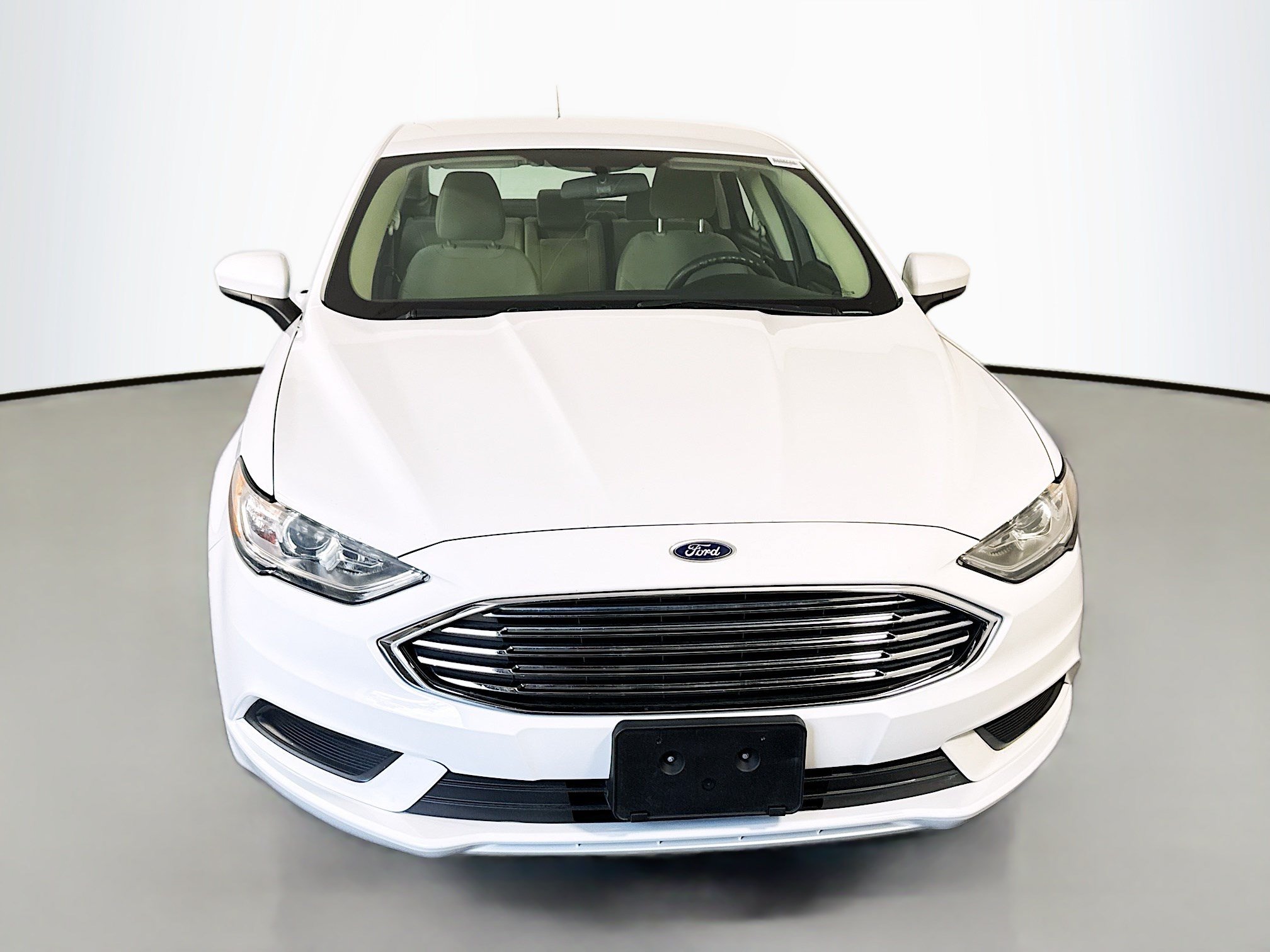 Used 2018 Ford Fusion S FWD image 2