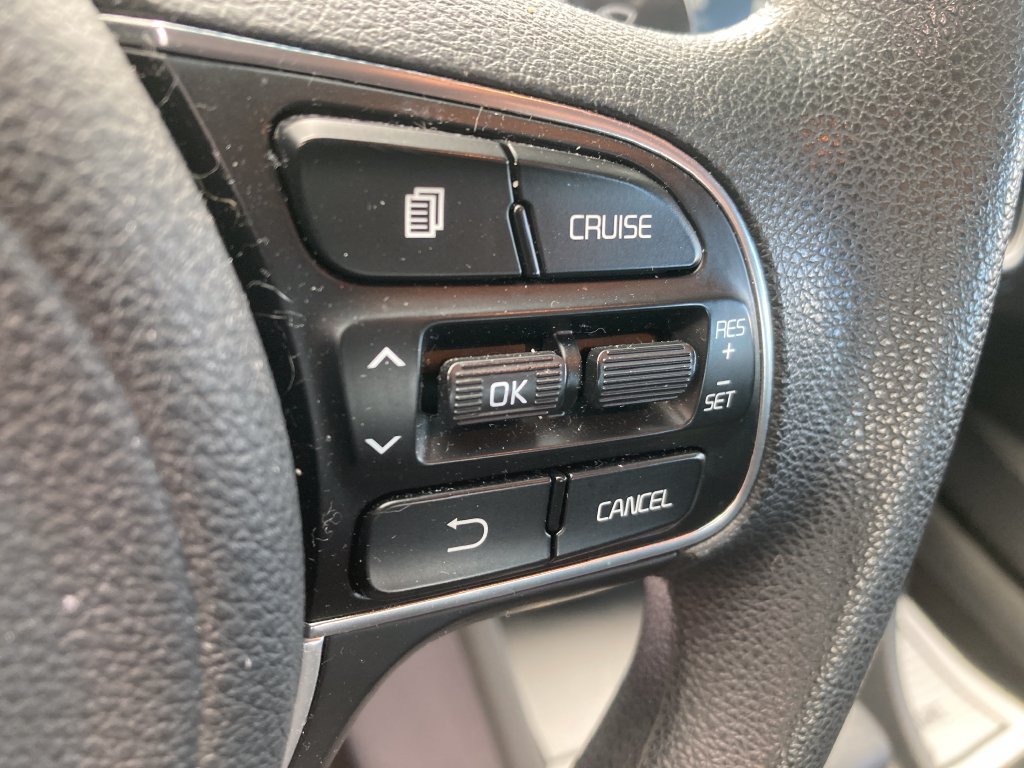 Used 2018 Kia Optima LX w/ 17" Alloy Wheels Package FWD image 40