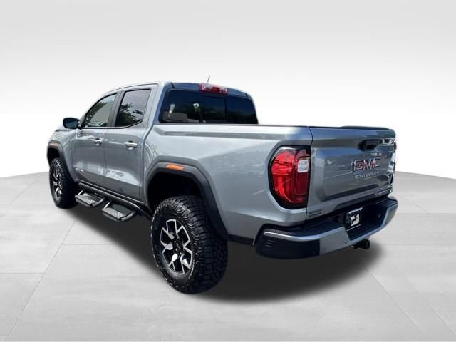 Used 2025 GMC Canyon AT4 w/ AT4X Package AWD/4WD image 4