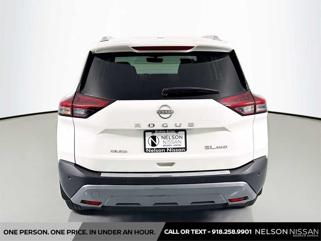 Certified 2023 Nissan Rogue SL w/ SL Premium Package AWD/4WD image 6