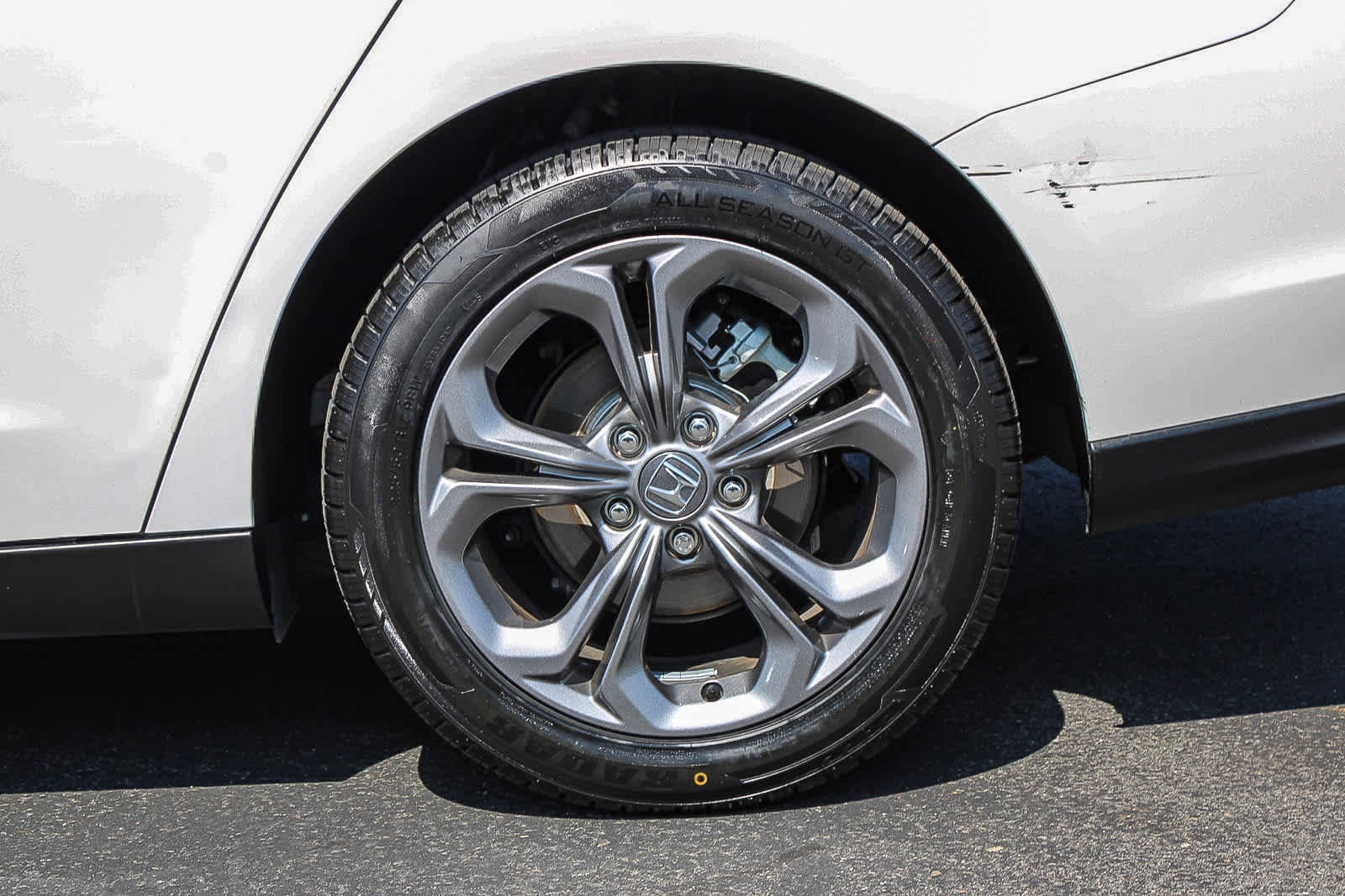 Used 2024 Honda Accord EX image 10