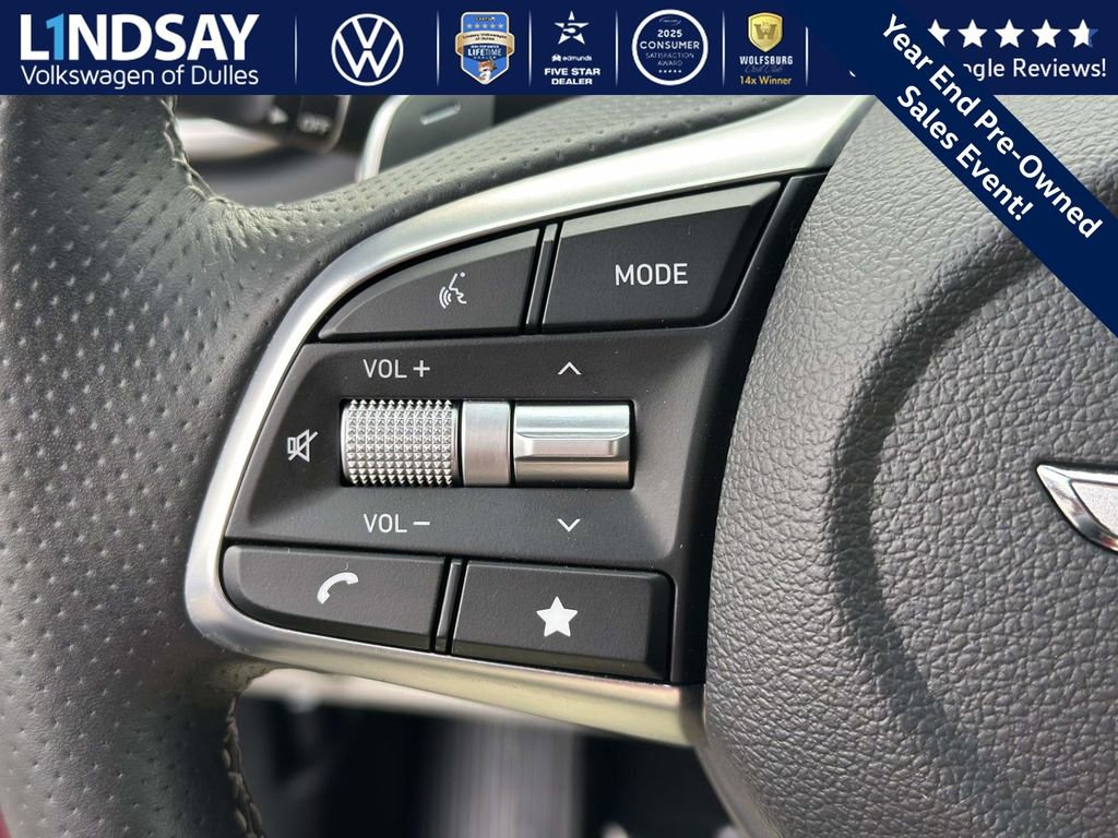 Used 2023 Genesis G70 2.0T image 20