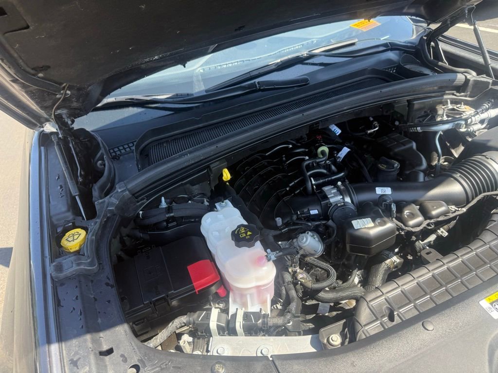 Used 2023 Jeep Grand Cherokee L Laredo AWD/4WD image 64