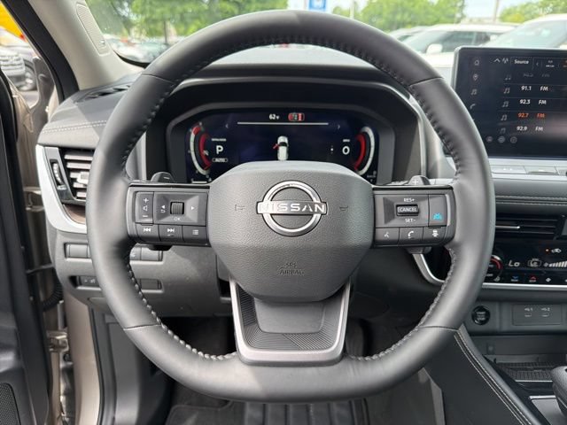 Used 2026 Nissan Rogue Platinum w/ Platinum Premium Package AWD/4WD image 14
