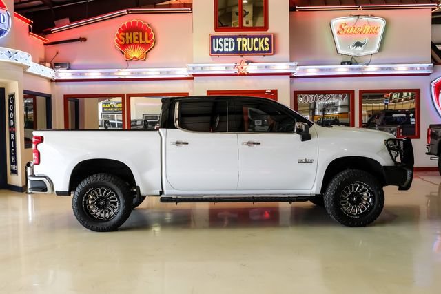 Used 2019 Chevrolet Silverado 1500 LTZ w/ LTZ Texas Edition AWD/4WD image 10
