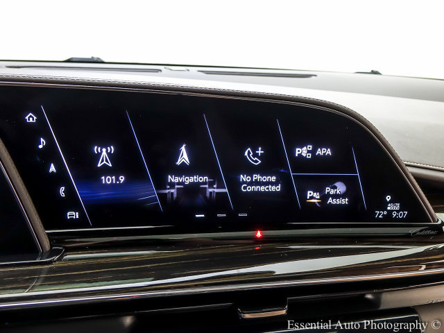 Certified 2022 Cadillac Escalade Premium Luxury w/ Performance Package AWD/4WD image 17