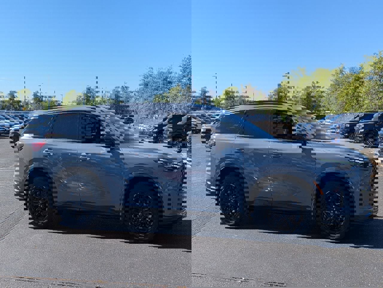 Certified 2026 INFINITI QX60 Sport AWD/4WD image 8