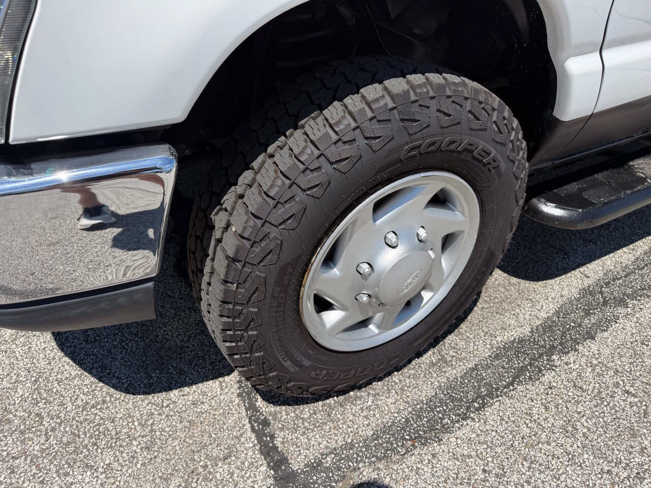 Used 2013 Ford E-250 and Econoline 250 w/ PWR Group RWD image 10