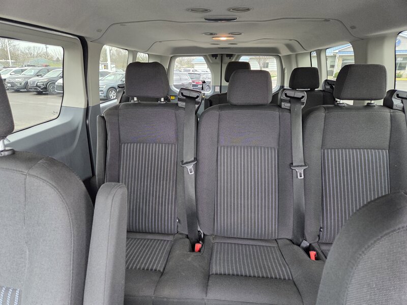 Used 2017 Ford Transit 350 XLT image 11