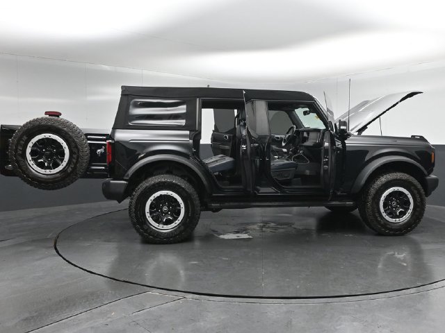 Certified 2023 Ford Bronco Outer Banks w/ Sasquatch Package AWD/4WD image 60