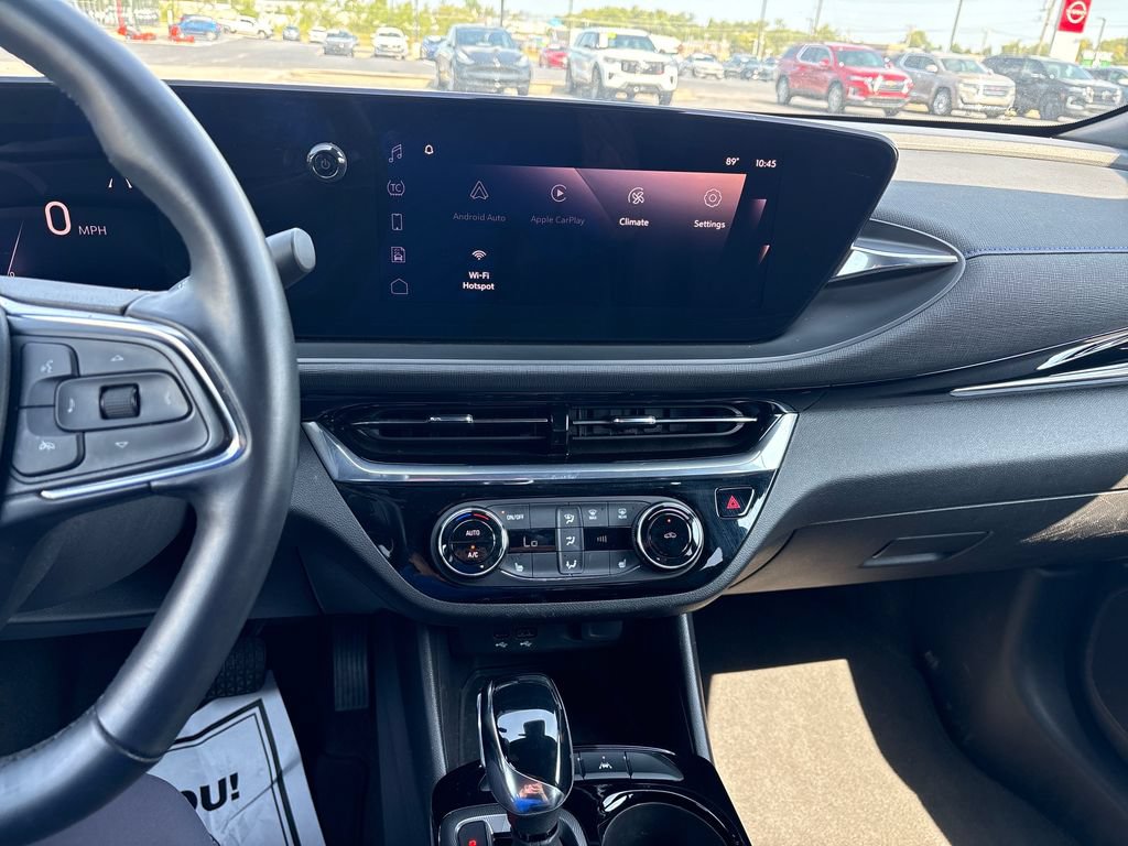 Used 2025 Buick Envista Sport Touring w/ Convenience I Package FWD image 21