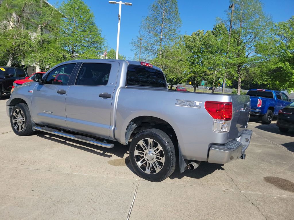 Used 2012 Toyota Tundra SR5 w/ SR5 Pkg image 3