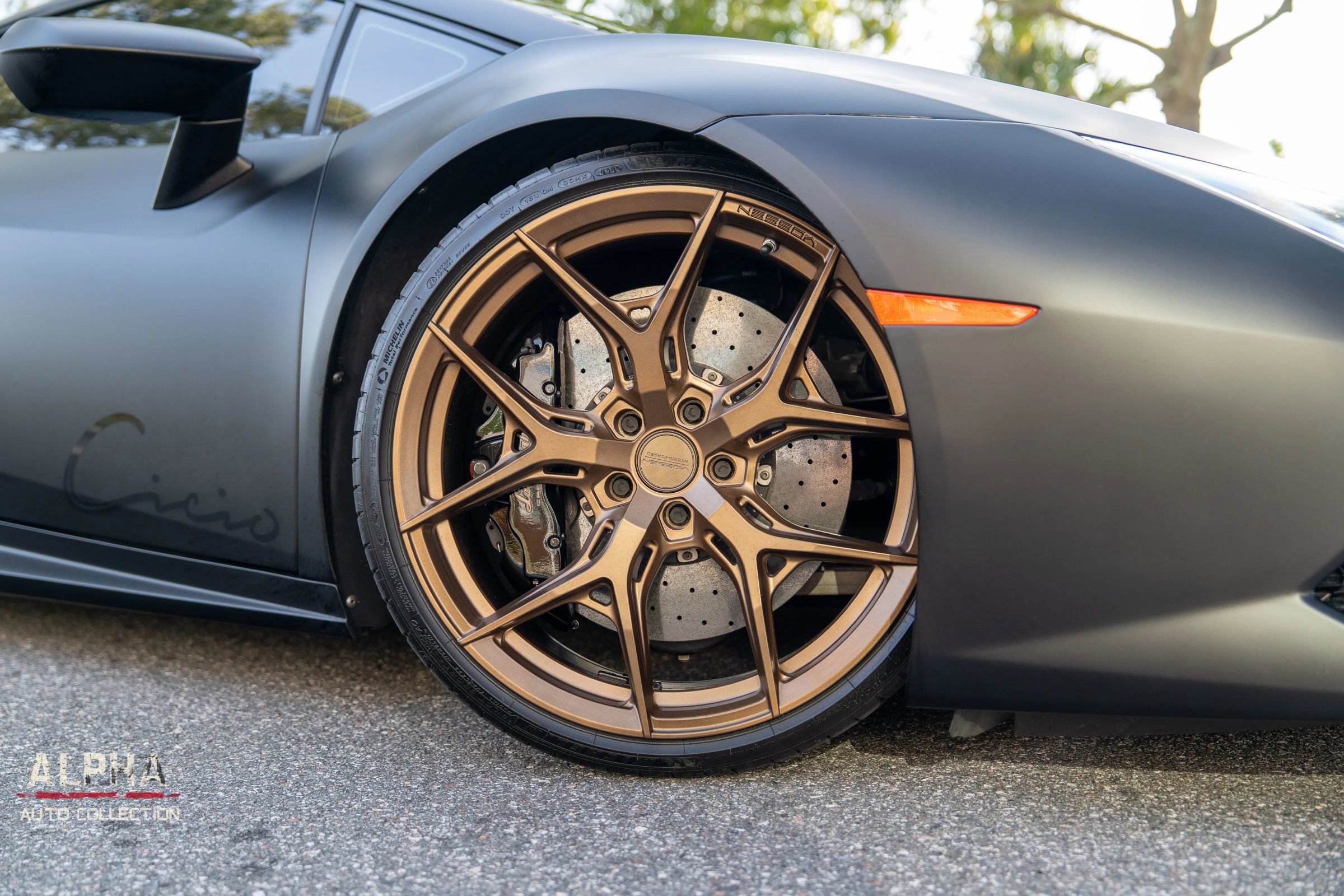 Used 2015 Lamborghini Huracan LP 610-4 image 20