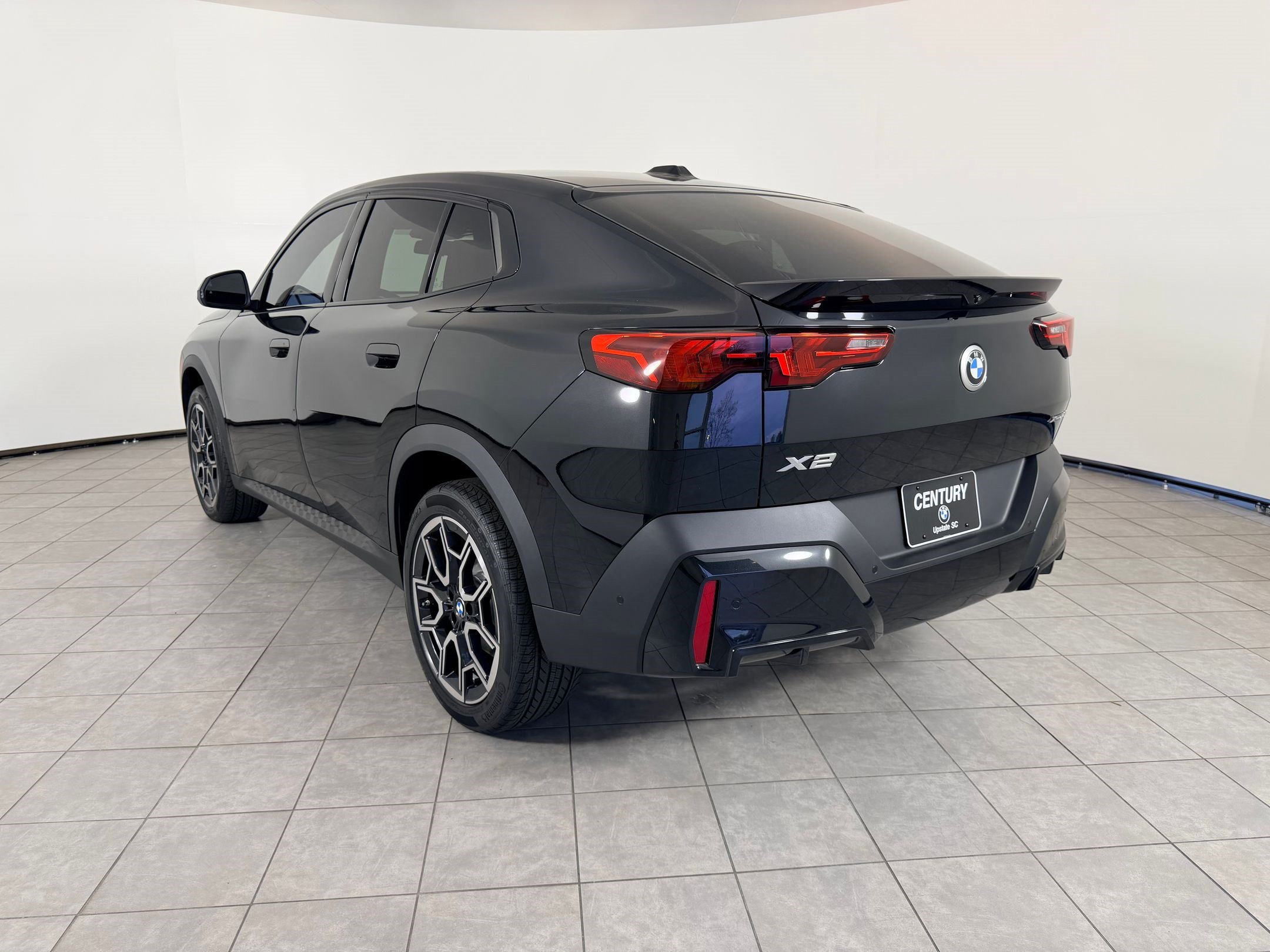 New 2026 BMW X2 xDrive28i w/ Convenience Package AWD/4WD image 3