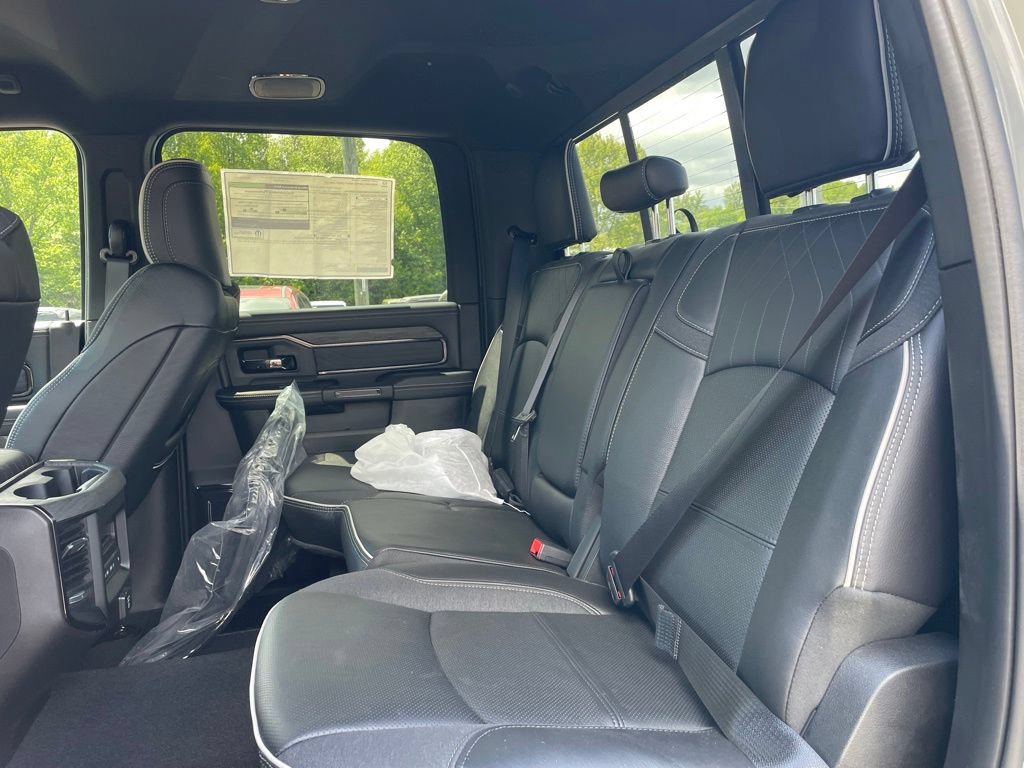 New 2026 RAM 2500 Limited AWD/4WD image 9