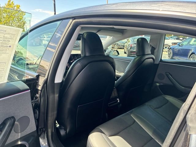 Used 2025 Tesla Model 3 Long Range RWD image 16