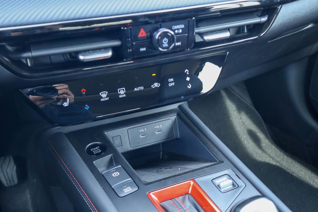 New 2026 Nissan Kicks SR w/ SR Premium Package image 12