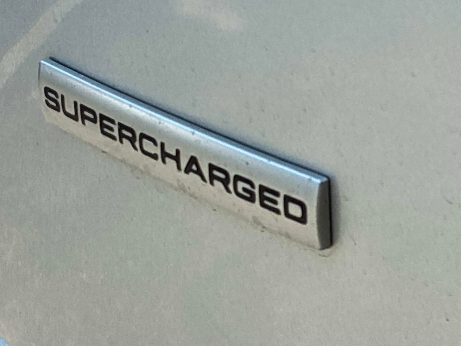 Used 2016 Land Rover Range Rover Supercharged AWD/4WD image 12