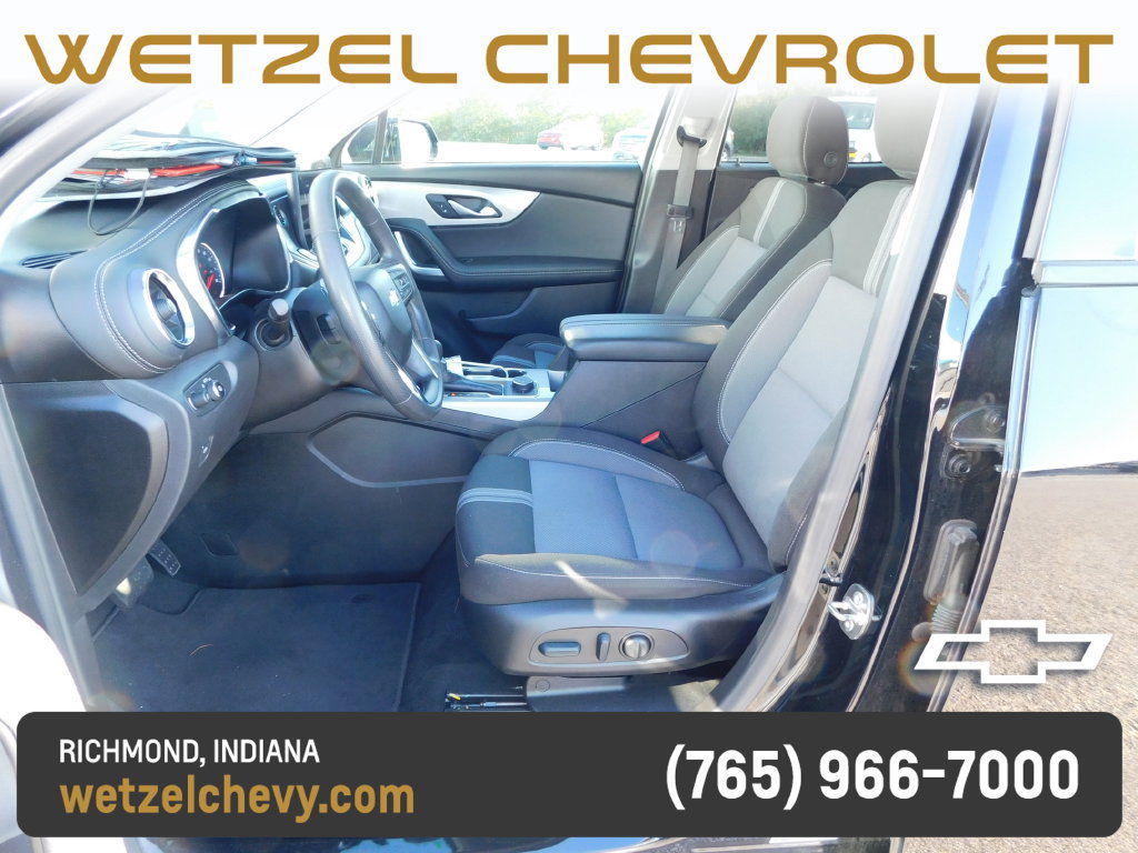 Certified 2025 Chevrolet Blazer LT AWD/4WD image 12