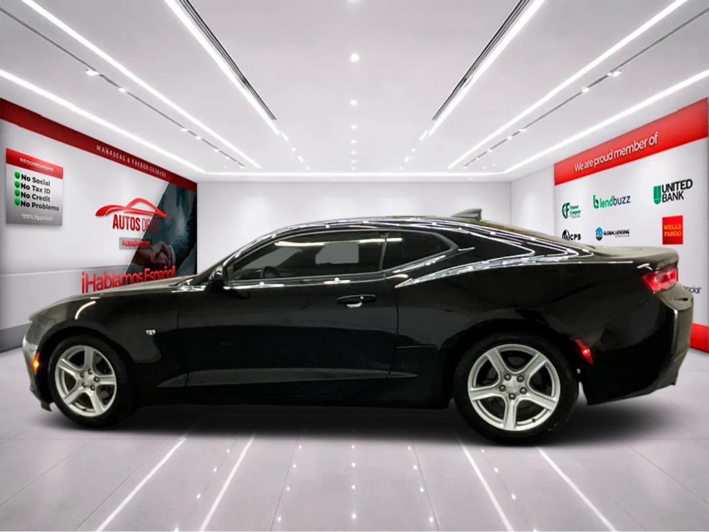 Used 2018 Chevrolet Camaro LS RWD image 4