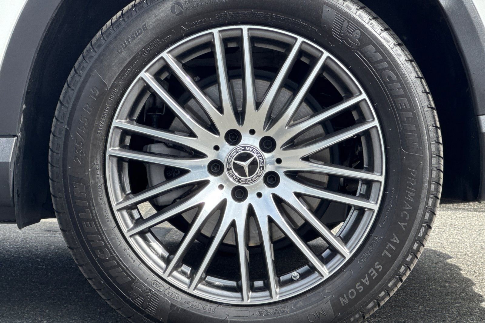 Certified 2026 Mercedes-Benz GLC 300 image 32