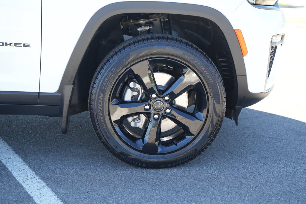 New 2027 Jeep Grand Cherokee L Limited w/ Limited Altitude Package AWD/4WD image 48