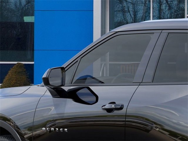 New 2026 Chevrolet Blazer LT image 12
