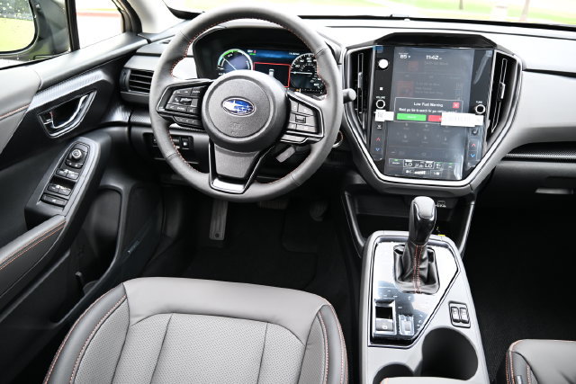 New 2026 Subaru Crosstrek 2.5i Limited AWD/4WD image 9