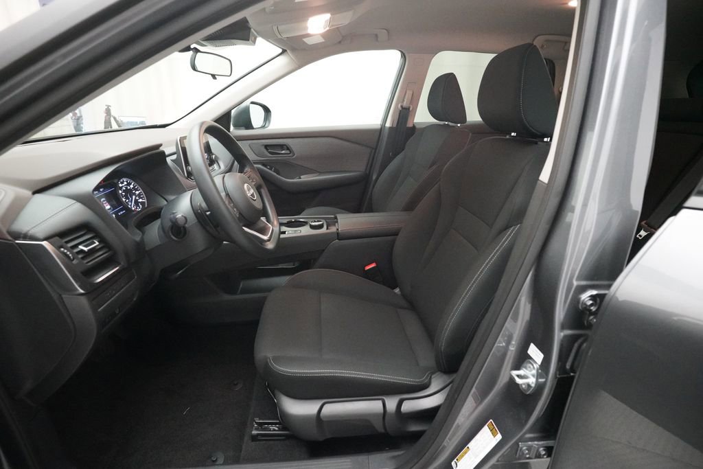 Certified 2023 Nissan Rogue S image 8